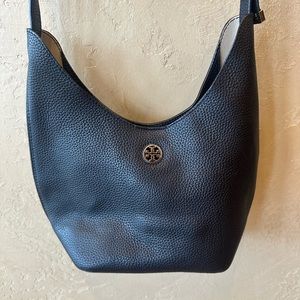 Tory Burch Hobo Cross Body Bag Black/Gold